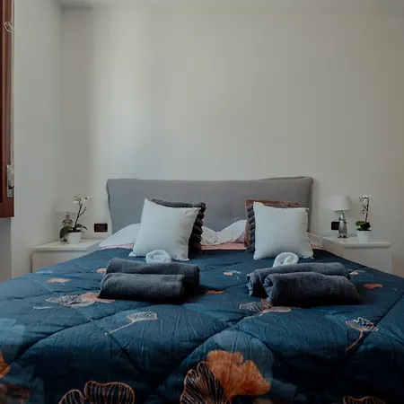 Apartment La Finestra Sulla Piazza