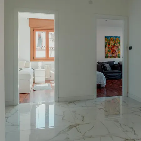 Appartement La Finestra Sulla Piazza *