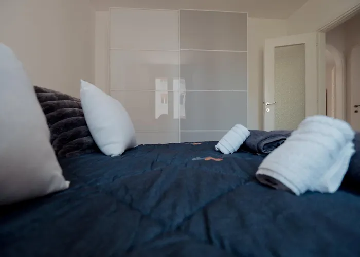 La Finestra Sulla Piazza * Triest